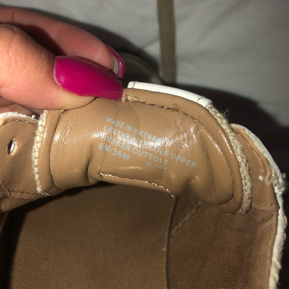 Michael Kors Women’s Sneakers - Picture 4 of 4